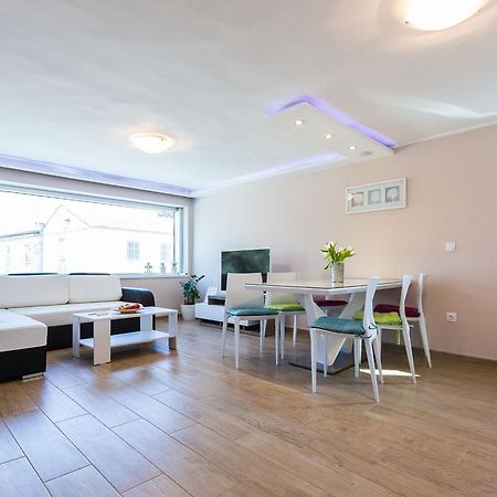 زادار Apartments Jere المظهر الخارجي الصورة