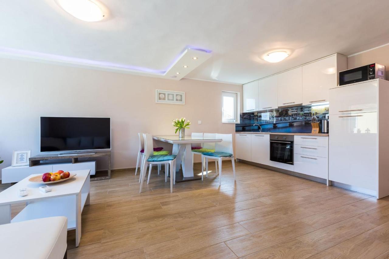 زادار Apartments Jere المظهر الخارجي الصورة